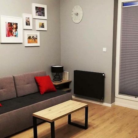 Apartament Bielany Oczapowskiego วอร์ซอ ภายนอก รูปภาพ