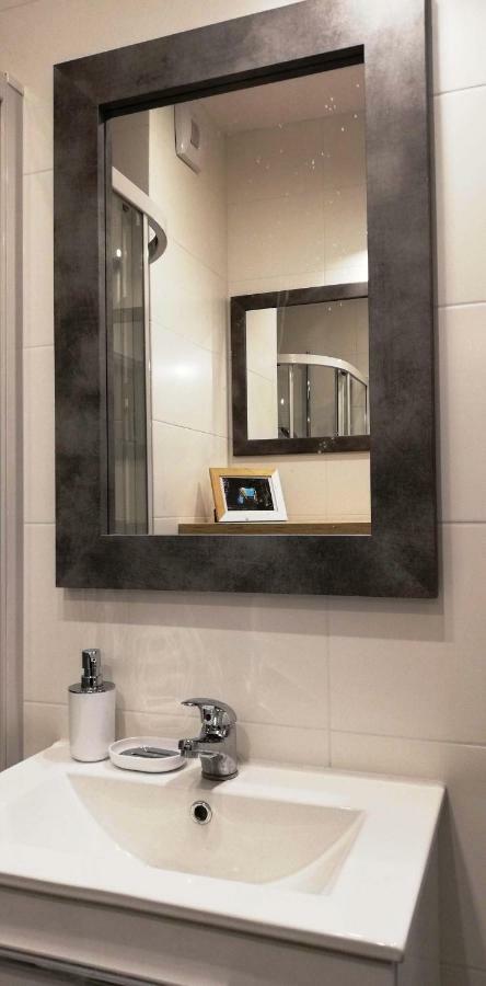 Apartament Bielany Oczapowskiego วอร์ซอ ภายนอก รูปภาพ